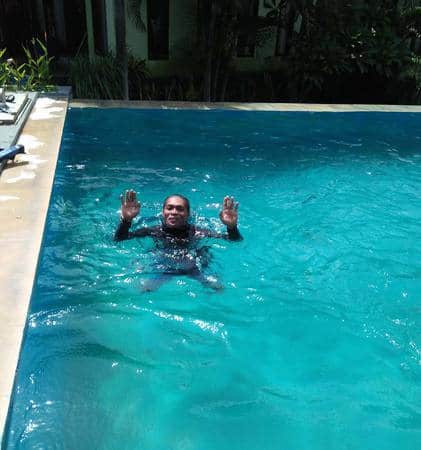 diving-in-Amed diving in Amed two fish divers