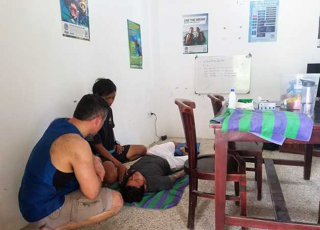 EFR/Rescue Introducing Divemaster Trainee Chris