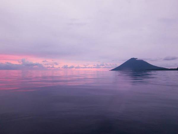 early morning diving sunrise bunaken