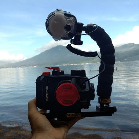 Camera Rental in Lembeh – Olympus TG-5 Olympus TG- 5