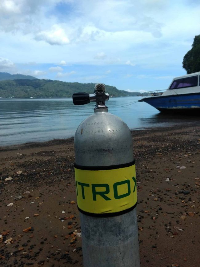 Nitrox tank Diving nitrox in Lembeh