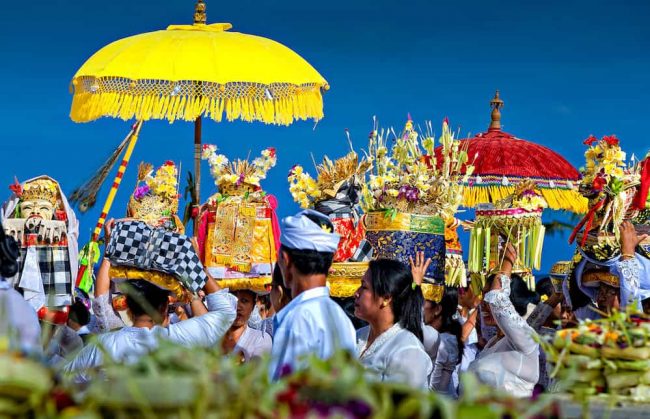 Non Diving Feature Indonesia ceremony