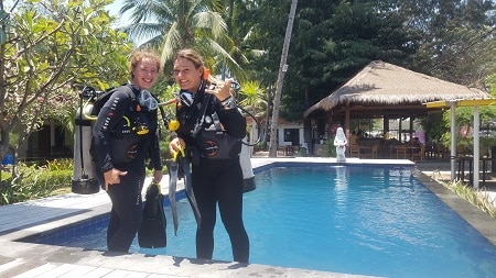 DMTs Ines & Marie Divemaster Trainee in Gili Air