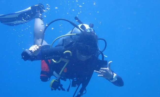 OLYMPUS DIGITAL CAMERA PADI Divemaster Course