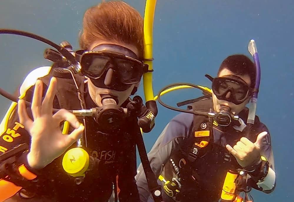 John teaching diving instructor internship