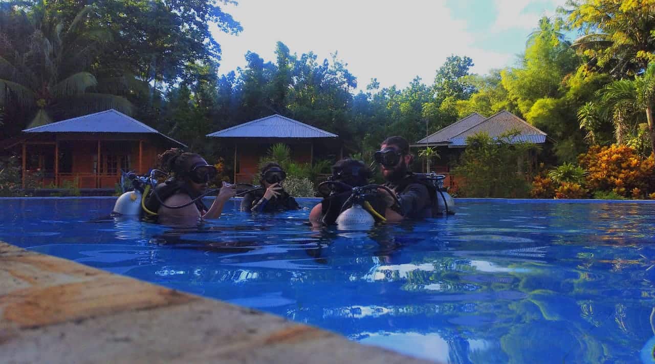 PADI Open Water Course Bunaken